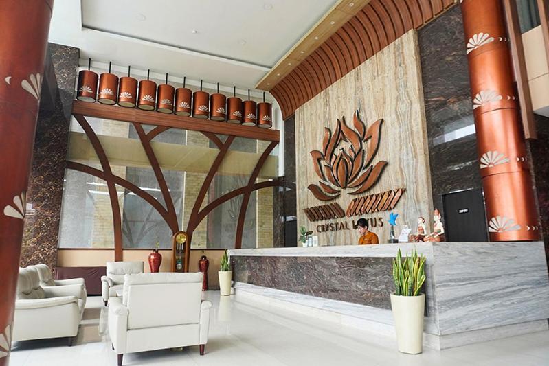 Crystal Lotus Hotel Yogyakarta Melati Exterior photo